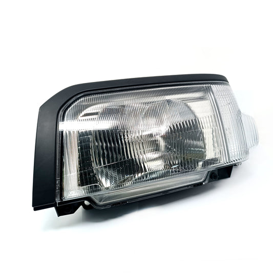 VISTA FRONTAL FARO DELANTERO IZQUIERDO SUZUKI SUPER CARRY 2015 2023 ORIGINAL