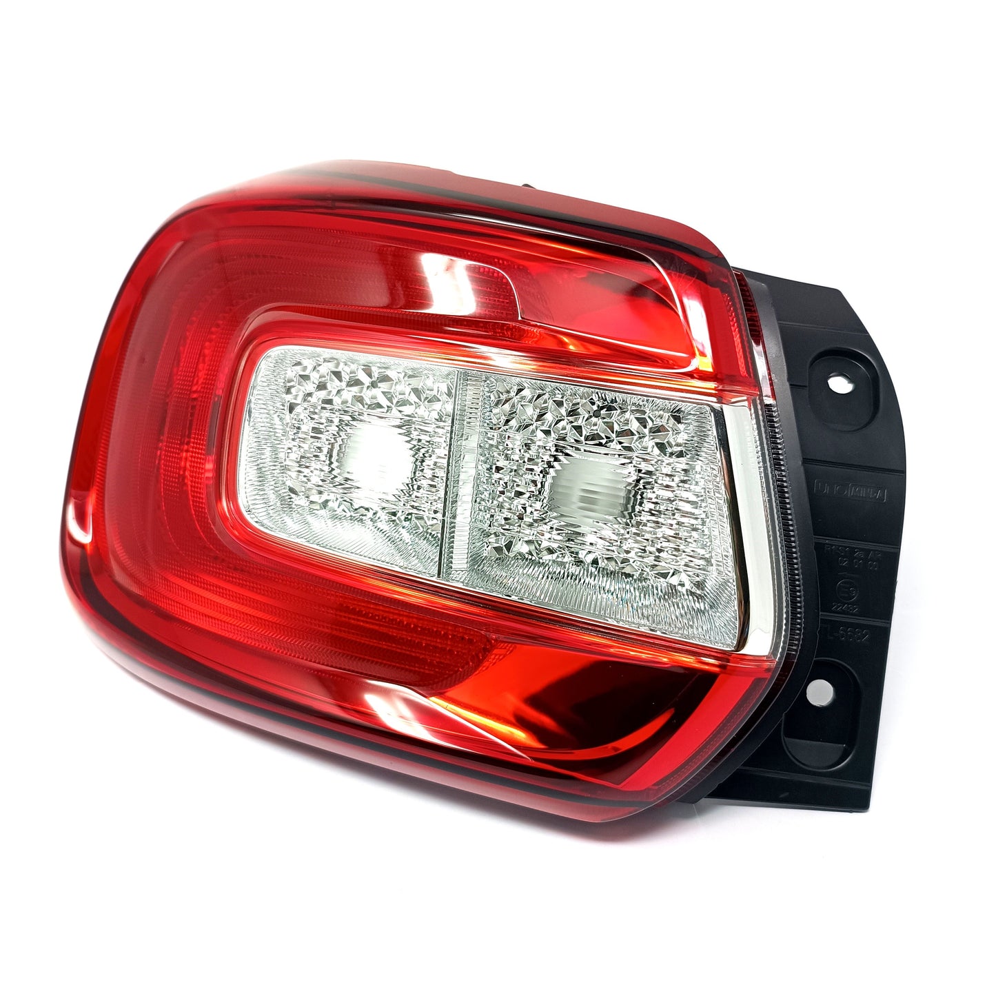 VISTA FRONTAL DE FARO TRASERO IZQUIERSO SUZUKI SPRESSO 2019 2025 OEM