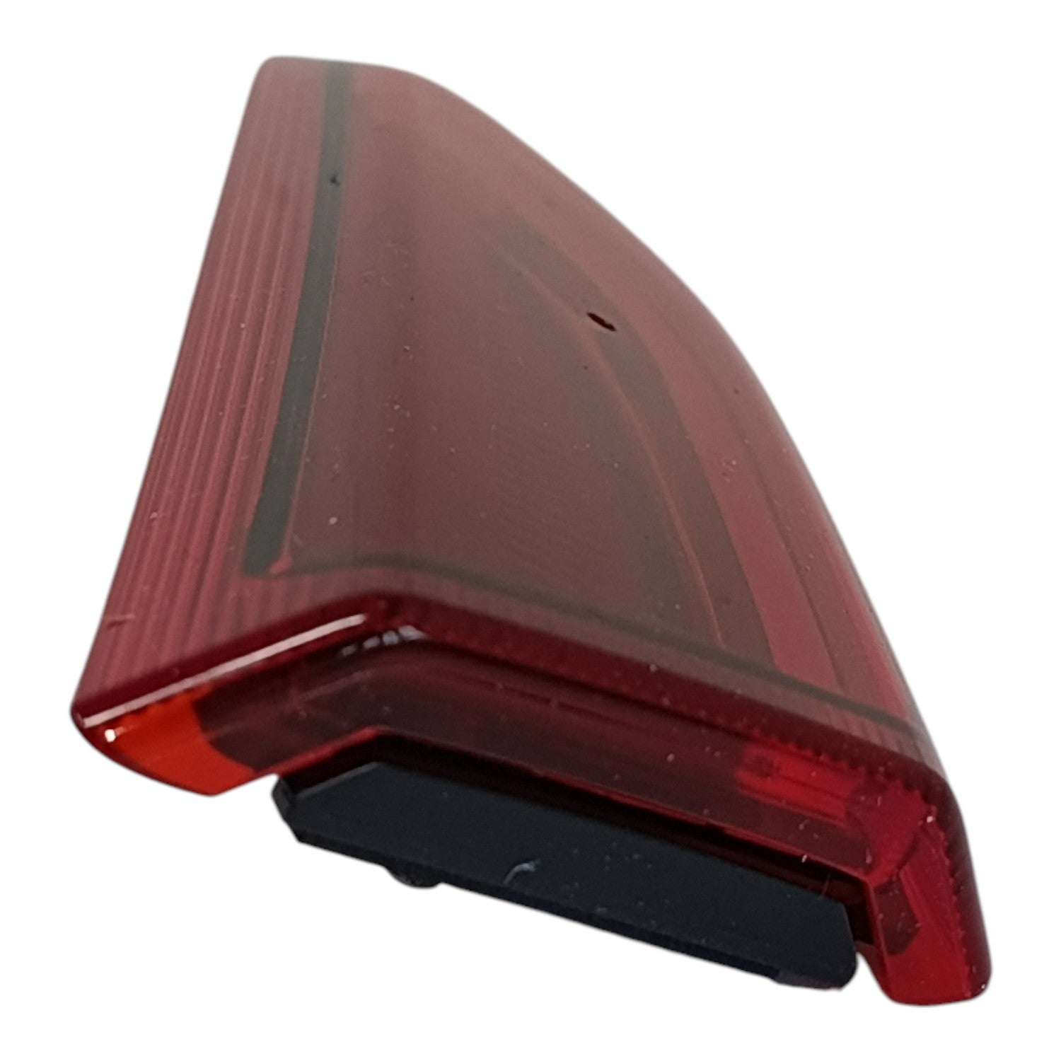 VISTA LATERAL DE FARO TRASERO DE MALETA IZQUIERDO SUZUKI BALENO 2021 2024 OEM