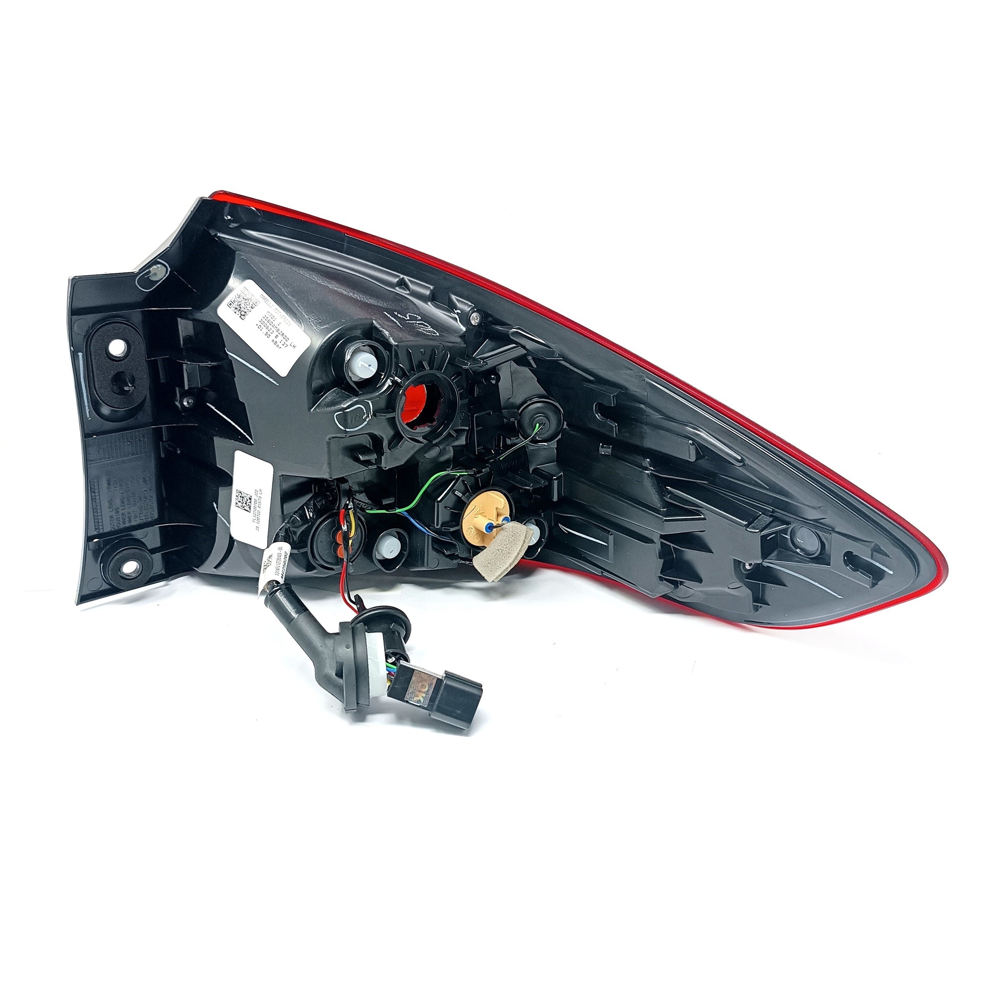 POSTERIOR DE FARO TRASERO LATERAL IZQUIERDO PARA SUZUKI CIAZ 2018 2024