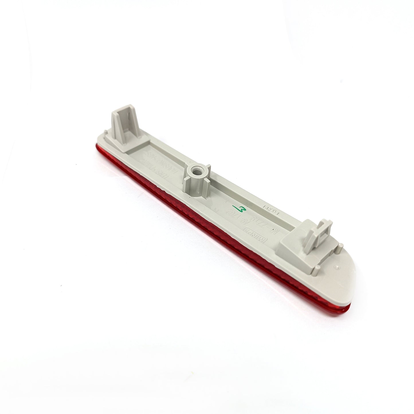 VISTA POSTERIOR DE REFLECTOR TRASERO DERECHO SUZUKI 2014 2025 OEM