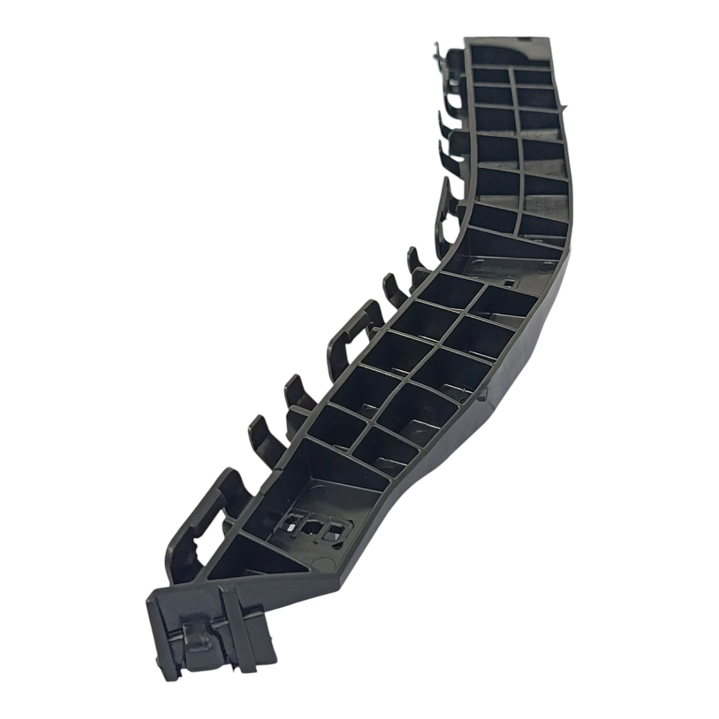VISTA VERTICAL SOPORTE PARACHOQUE TRASERO LADO DERECHO SUZUKI ALTO GLX 2012-2023